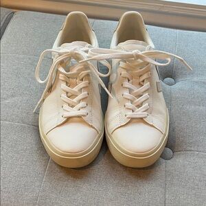 Veja Women's Campo White/Beige Sneakers